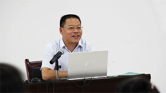 一帆機(jī)械邀請公司法律顧問薛律師 一帆機(jī)械邀請公司法律顧問薛律師